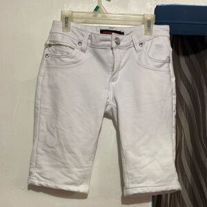 Little girl short pants Color White and Silver